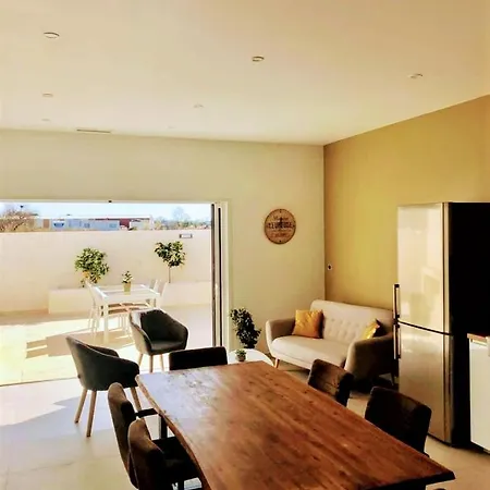 La Maison De Laurie Vakantiehuis Pézenas